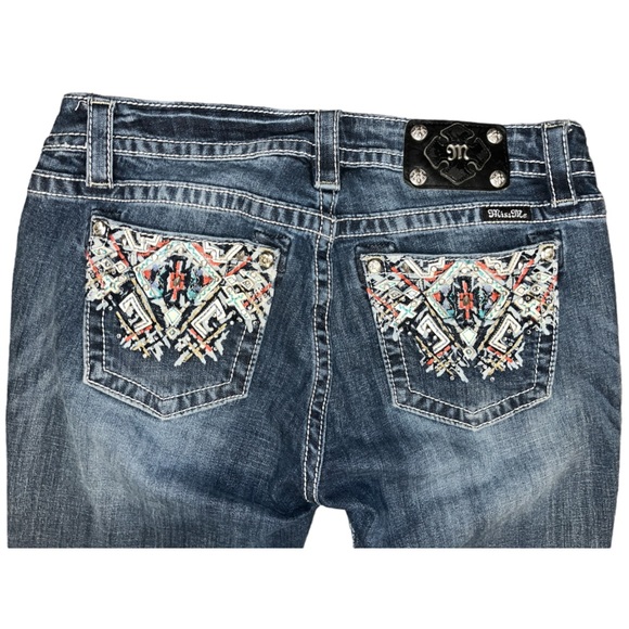 Miss Me Embellished Mid Rise Boot Jeans Size 30 - Picture 4 of 5